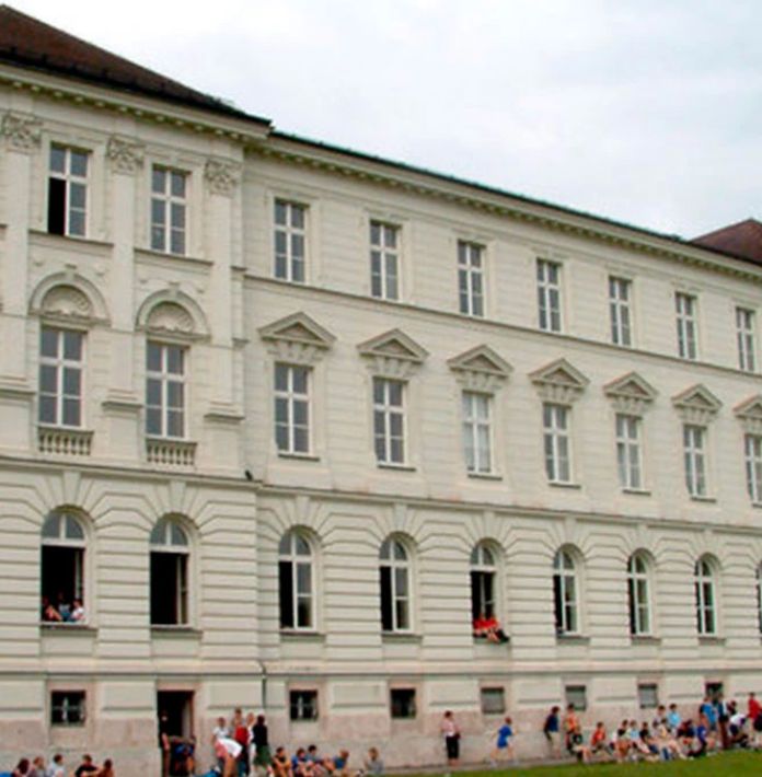 School image Stiftsgymnasium Kremsmünster