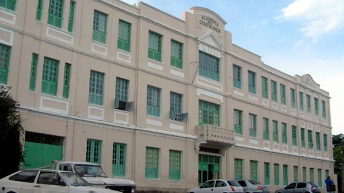 School Academia Santa Gertrudes