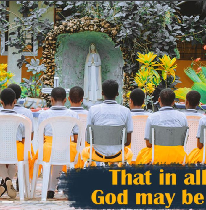 School image Aquinas Secondary School